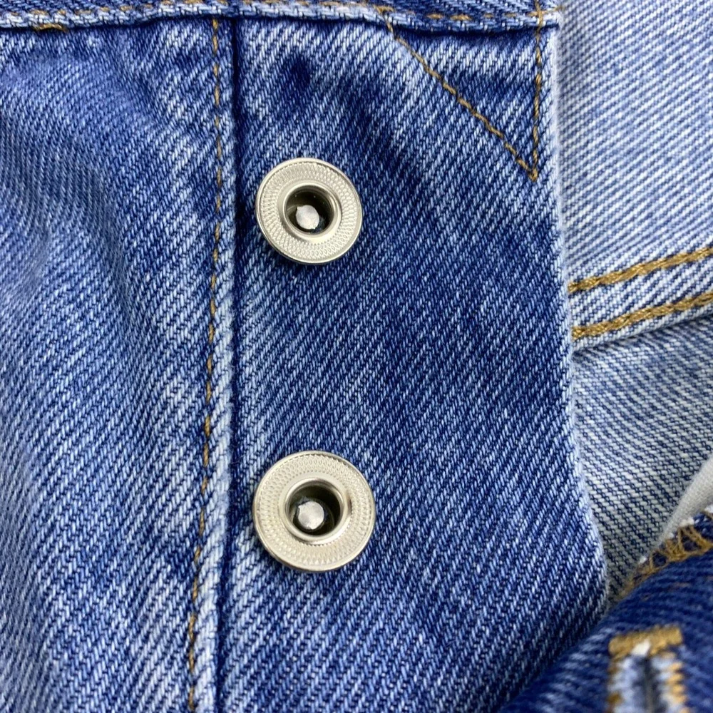Madewell Womens Sz 24 Relaxed Denim Shorts‎ Homecrest Wash Ripped Edition Button